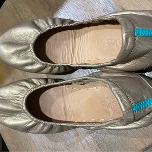 Tieks Gold ballet slipper size 8
